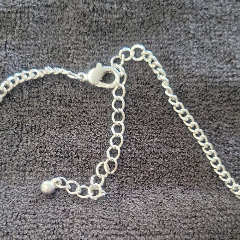 Chic Silver Geometric Statement Necklace - image 6